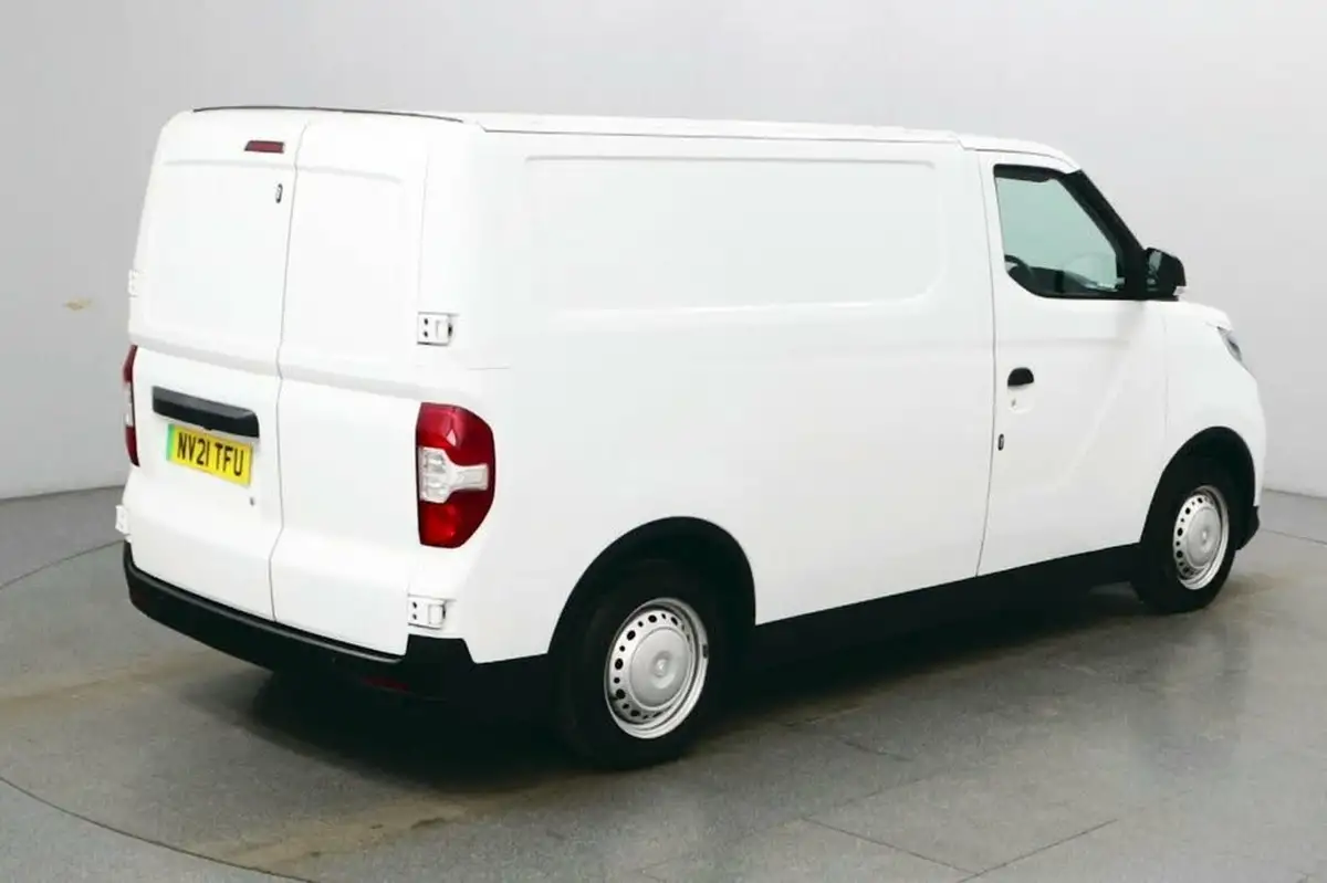 2021-maxus-e-deliver-3-e-l1h1-35kwh-big-7