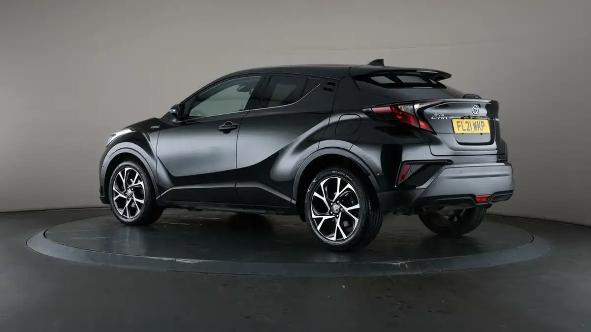 2021-toyota-c-hr-18-vvt-i-design-big-4