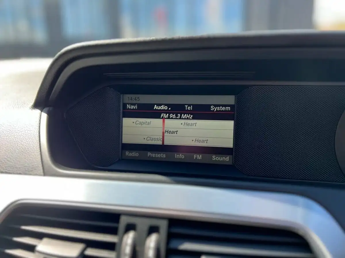 2013-mercedes-benz-c-class-21cdi-c250-cdi-amg-sport-plus-saloon-4d-7g-tronic-big-17