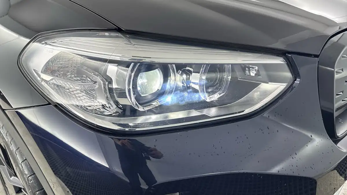 2021-bmw-ix3-e-premier-edition-big-26