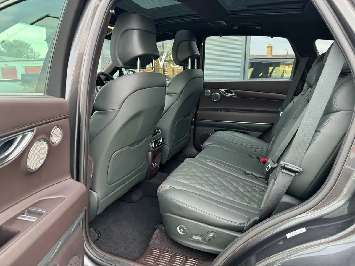 2023-genesis-gv80-25-t-sport-line-big-18