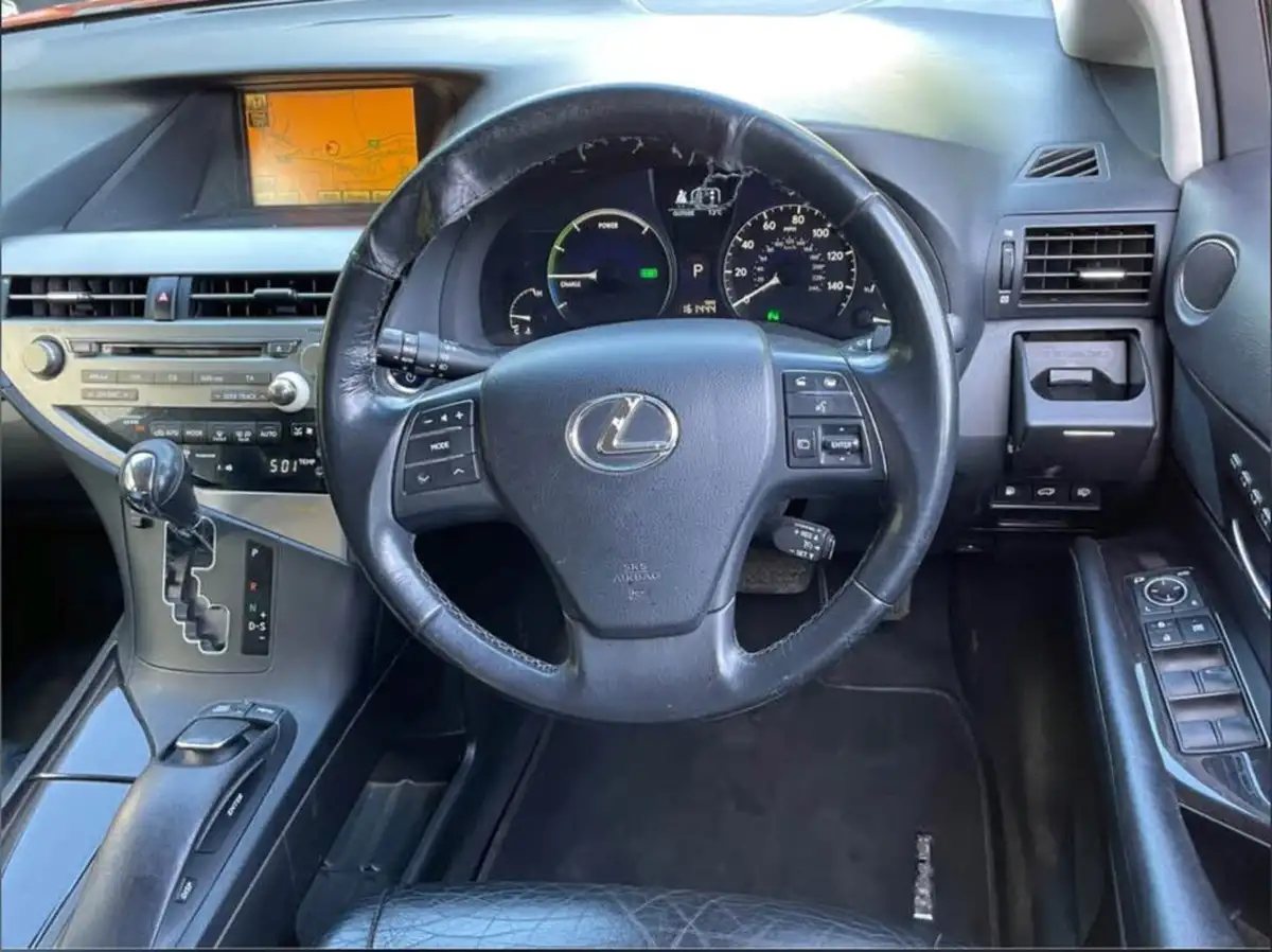 2010-lexus-rx-450h-35-se-i-big-8