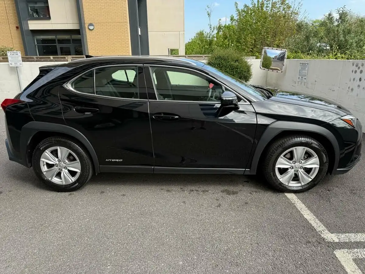 2020-lexus-ux-250h-20-ux-premium-pack-with-navigation-big-1