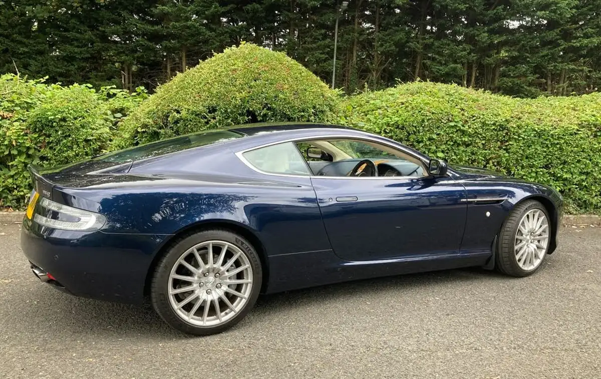 2005-aston-martin-db9-59-touchtronic-big-4