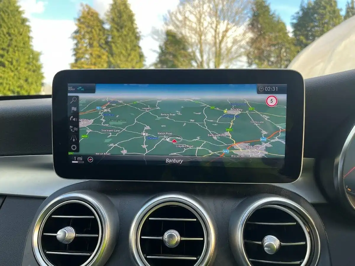 2020-mercedes-benz-c-class-20-c300-amg-line-edition-premium-saloon-4d-big-3