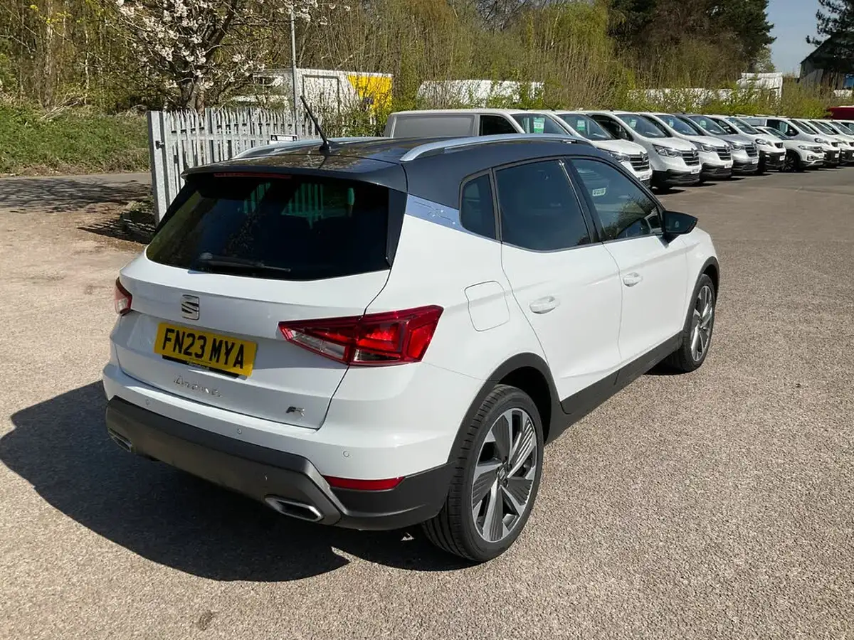 2023-seat-arona-10-tsi-fr-sport-big-7