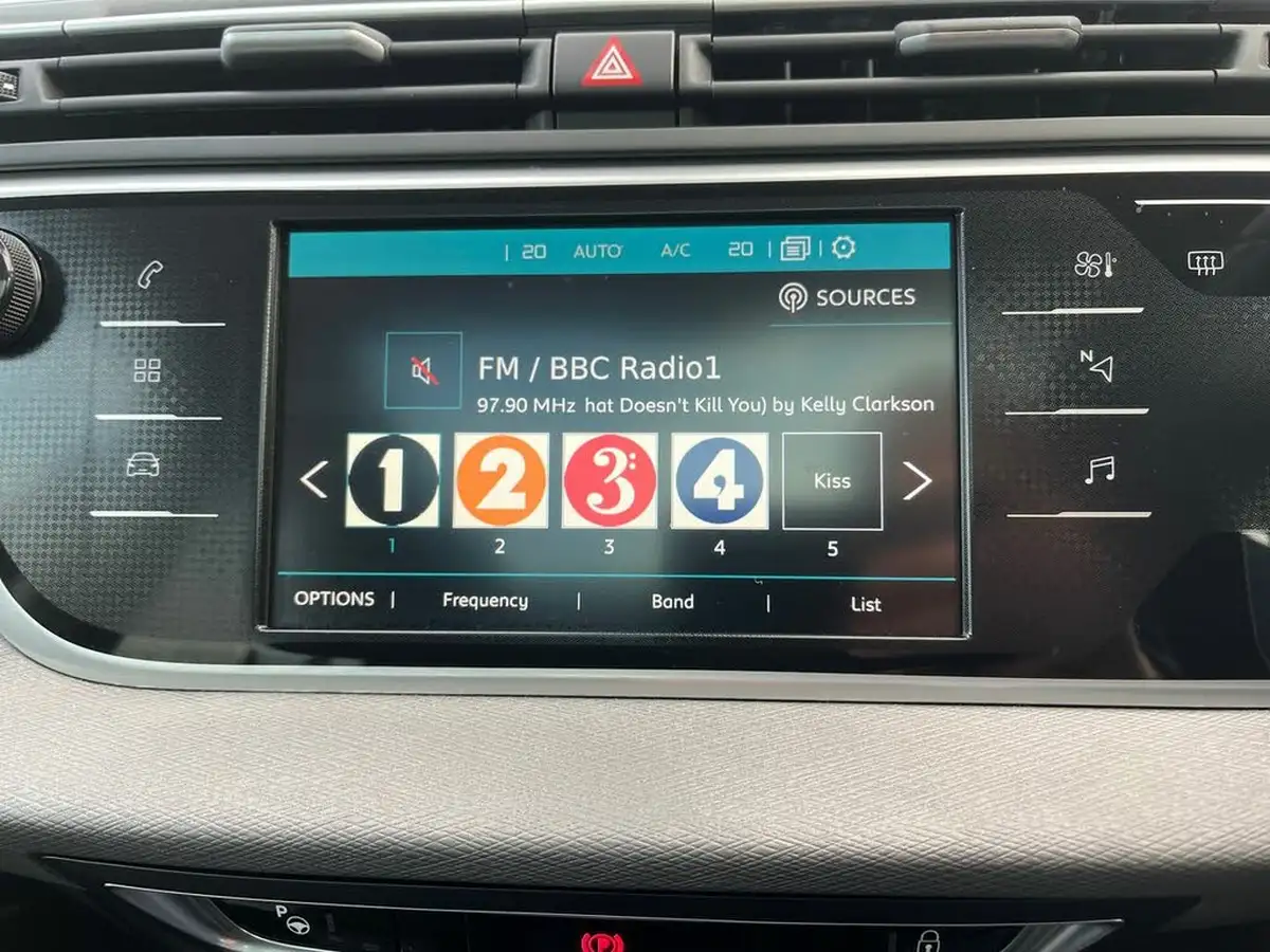 2019-citroen-grand-c4-spacetourer-12-puretech-flair-plus-eat8-big-20