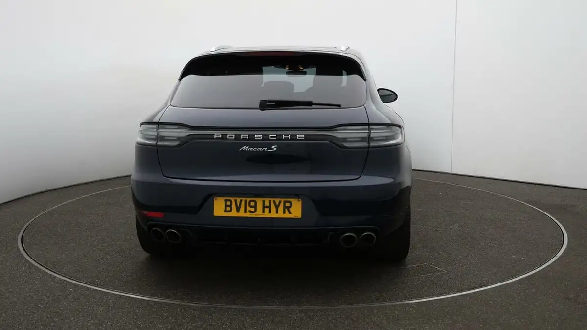 2019-porsche-macan-30-v6-s-big-49