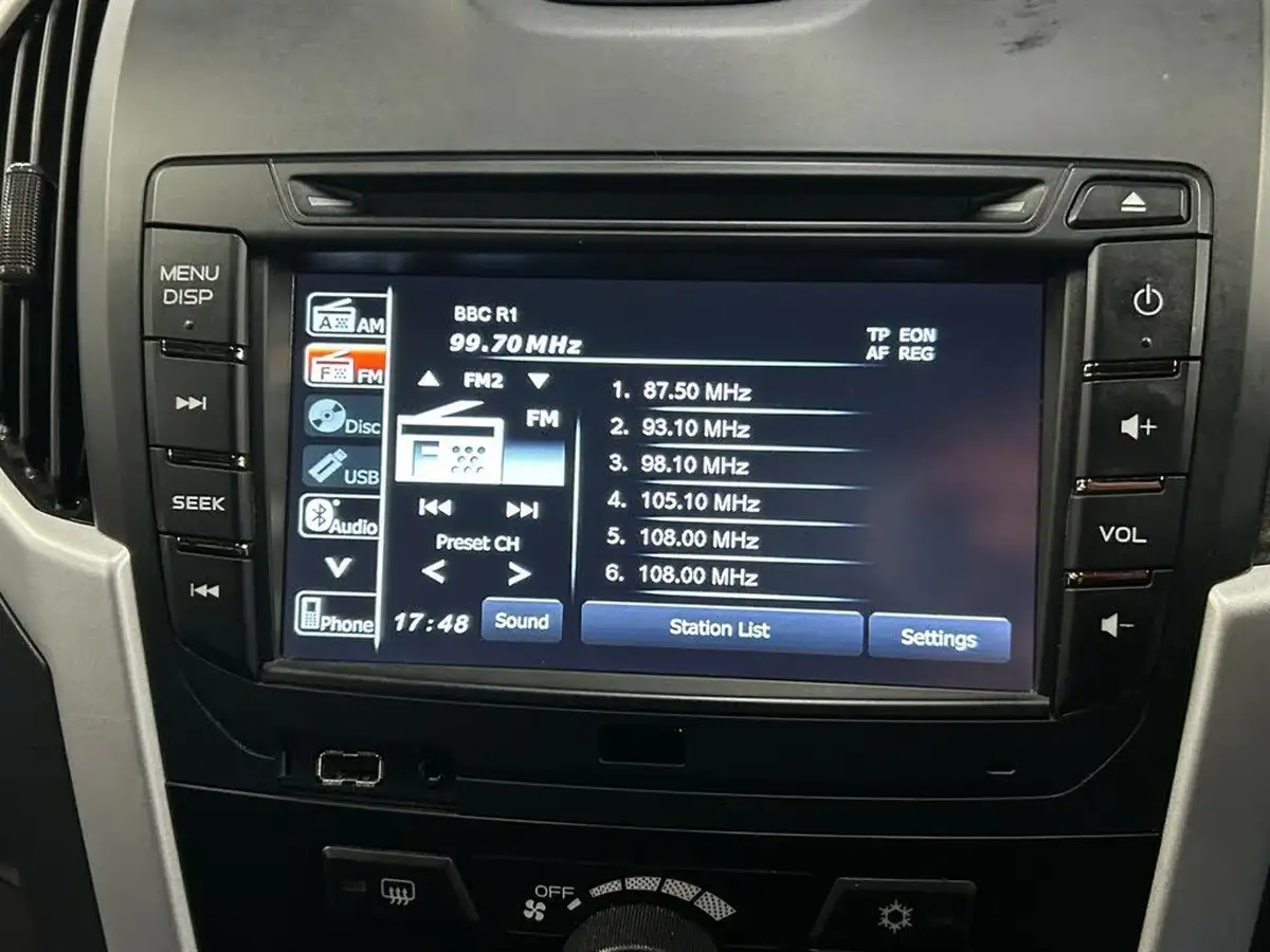 2019-isuzu-d-max-19td-yukon-double-pickup-auto-big-19