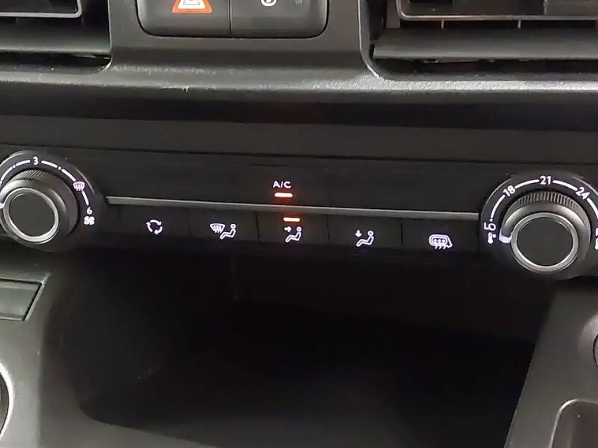 2024-peugeot-partner-15-bluehdi-professional-100pseu6d-big-15