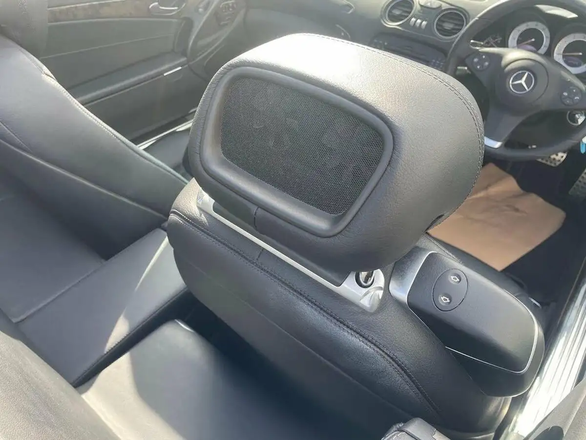 2008-mercedes-benz-sl-class-35-sl350-big-21