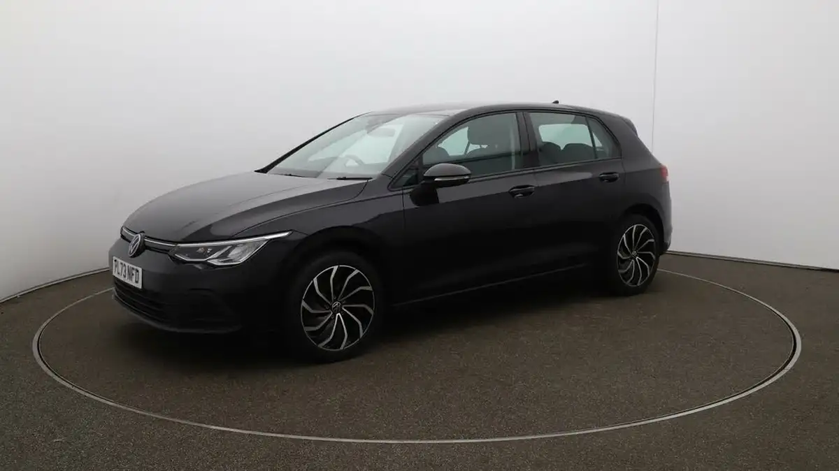 2024-volkswagen-golf-10-tsi-life-hatchback-big-59