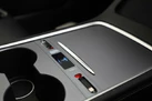 2020-tesla-model-3-e-long-range-small-16