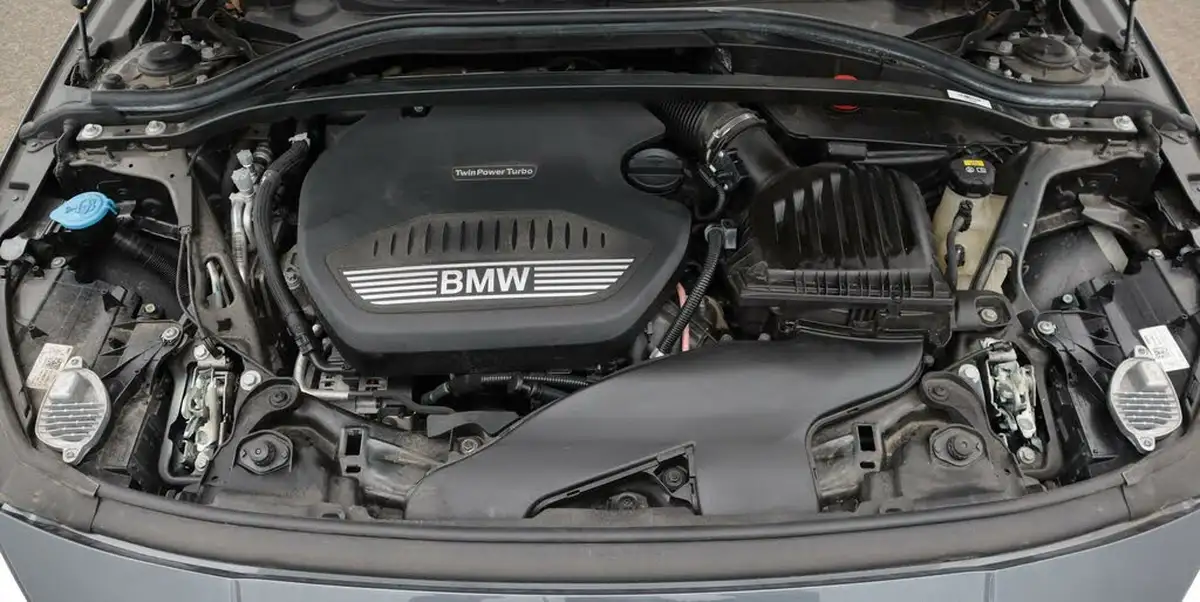 2020-bmw-1-series-20td-118d-m-sport-big-19