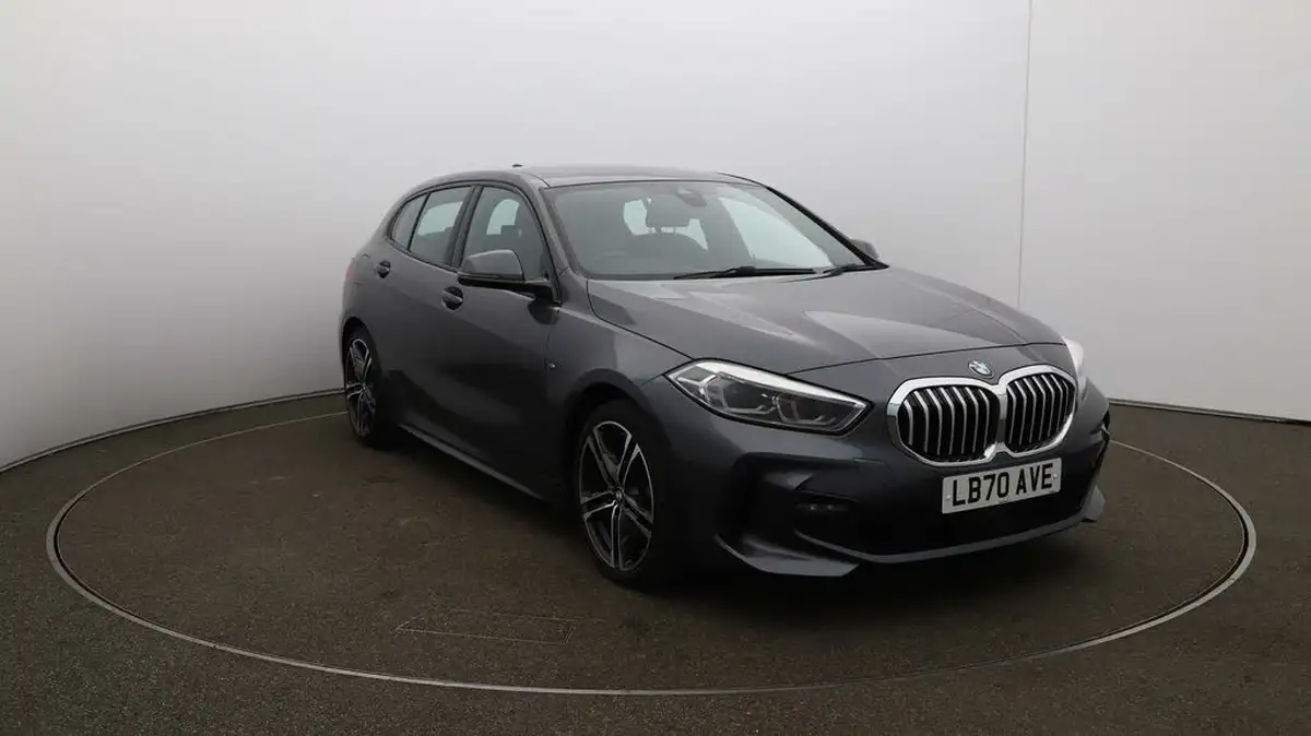2020-bmw-1-series-20td-118d-m-sport-big-36