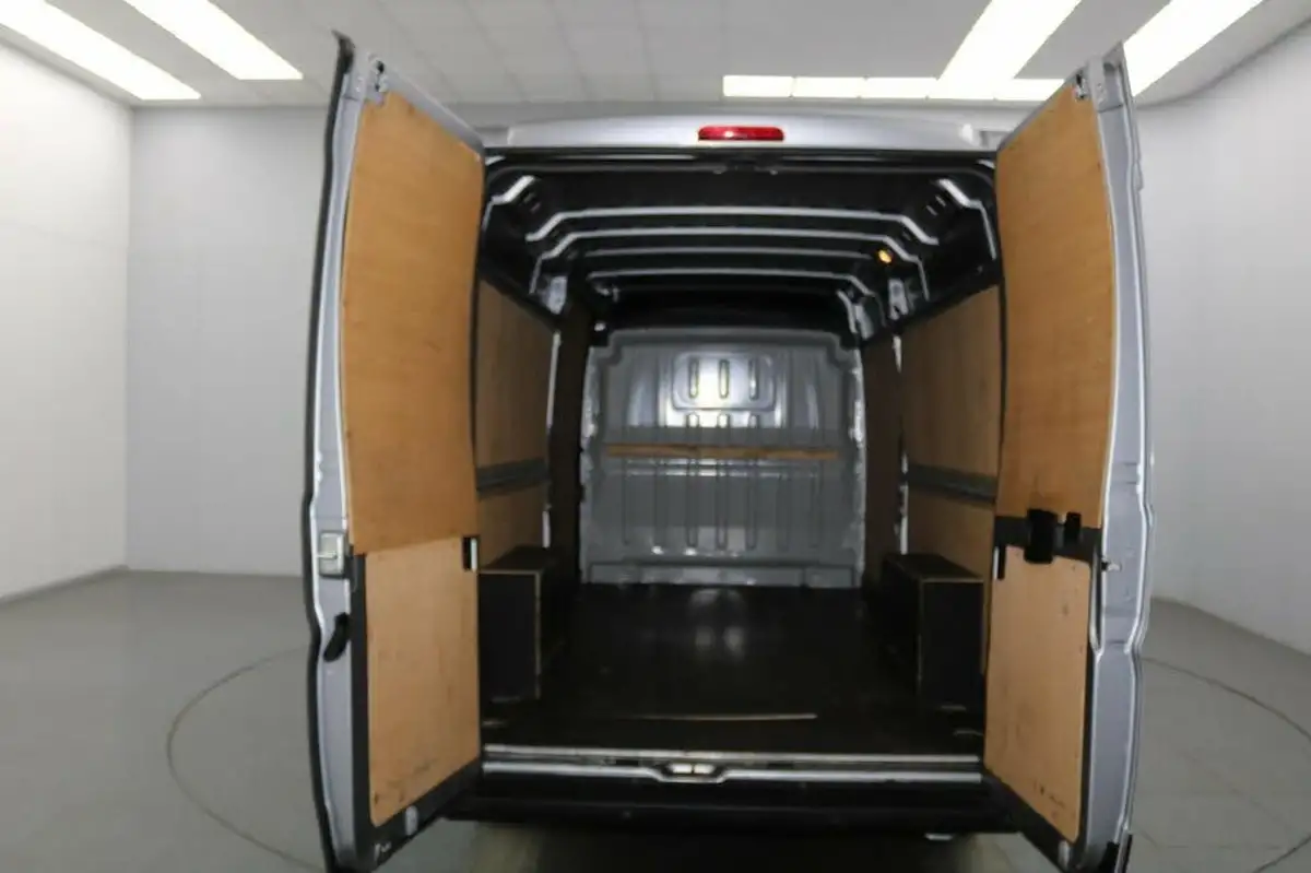 2023-peugeot-boxer-22-bluehdi-professional-premium-435-l4h2-big-11
