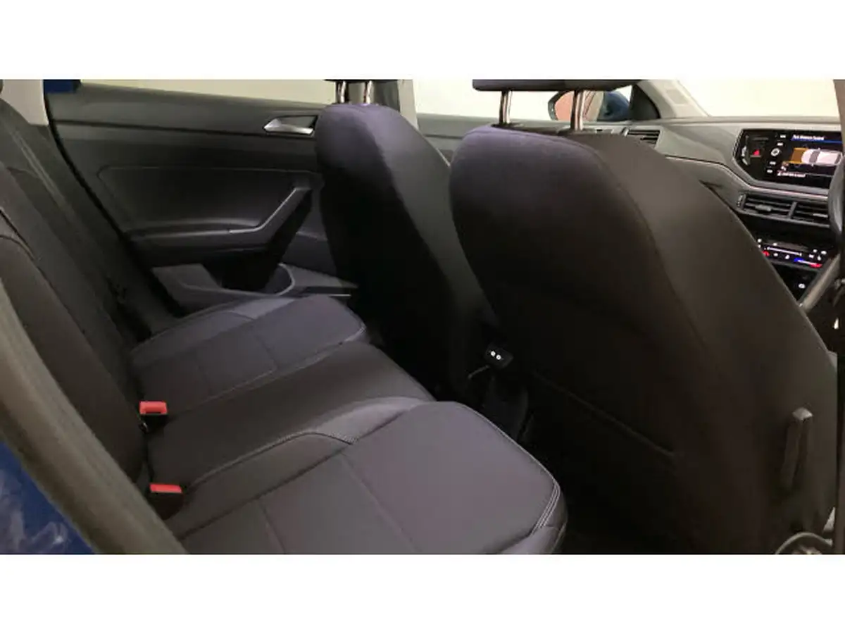 2022-volkswagen-taigo-10-tsi-style-big-35