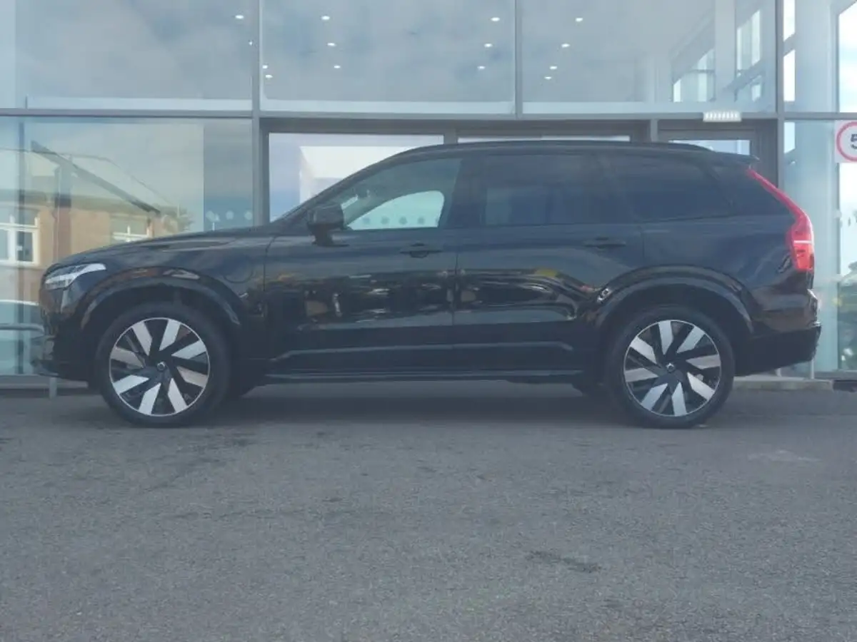 2024-volvo-xc90-20-t8-plus-big-3