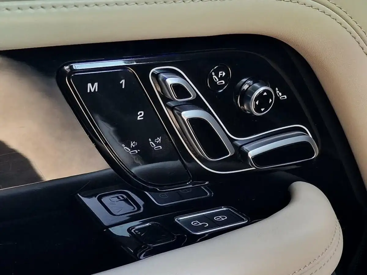 2018-land-rover-range-rover-44-sdv8-autobiography-4wd-lwbss-big-17