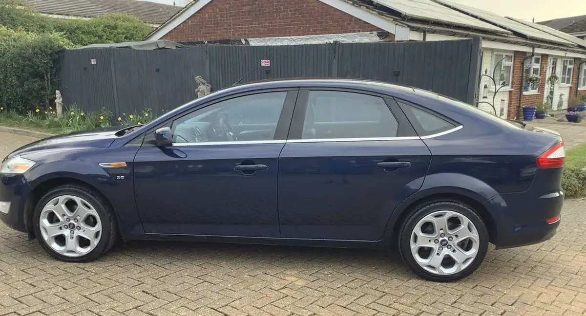 2009-ford-mondeo-22td-titanium-x-hatchback-5d-big-5