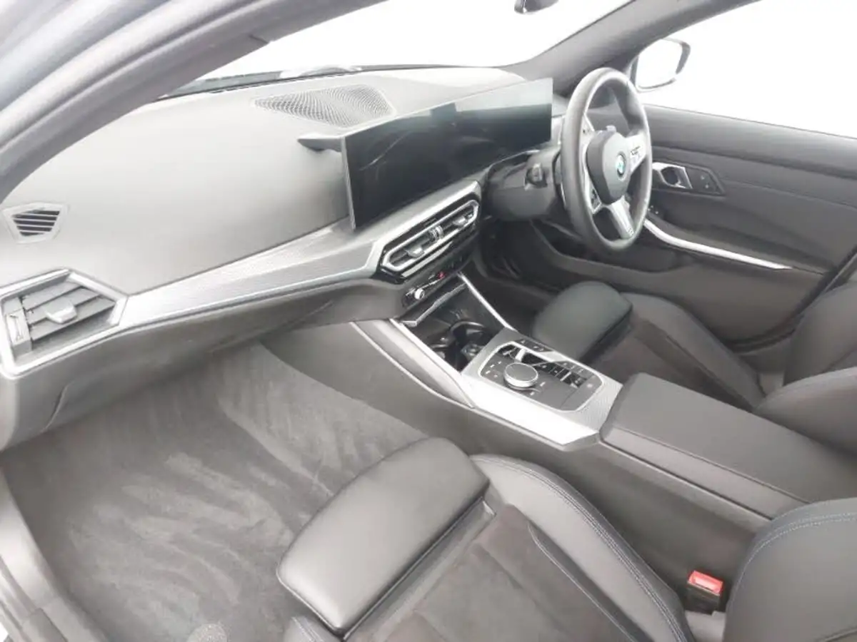 2024-bmw-3-series-20-320i-m-sport-saloon-4d-big-6