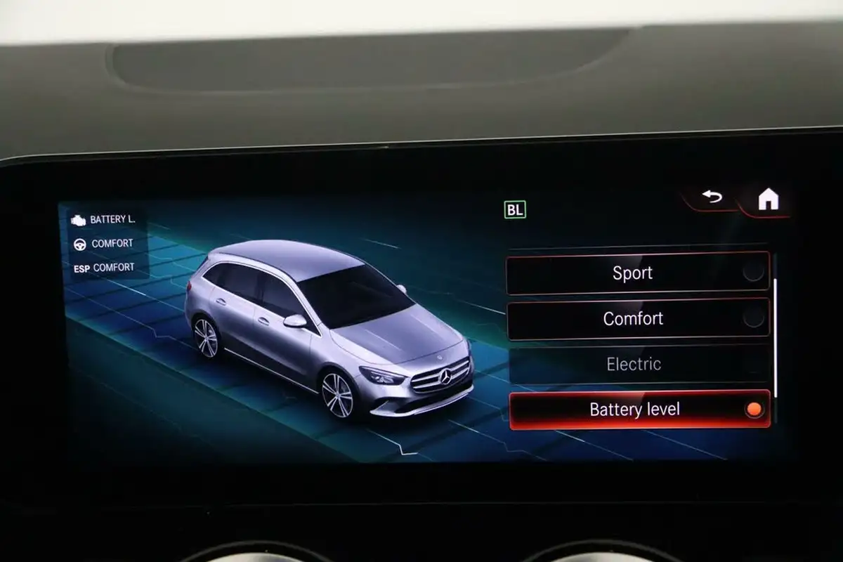 2021-mercedes-benz-b-class-13-b250e-amg-line-executive-big-35