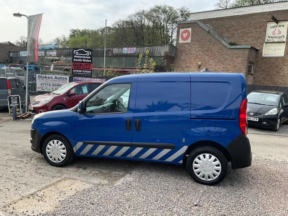 2014-fiat-doblo-cargo-13jtd-sx-tecnico-big-78