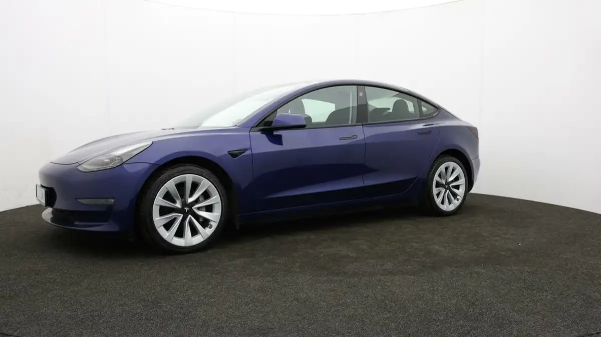 2021-tesla-model-3-e-long-range-4x4-big-56