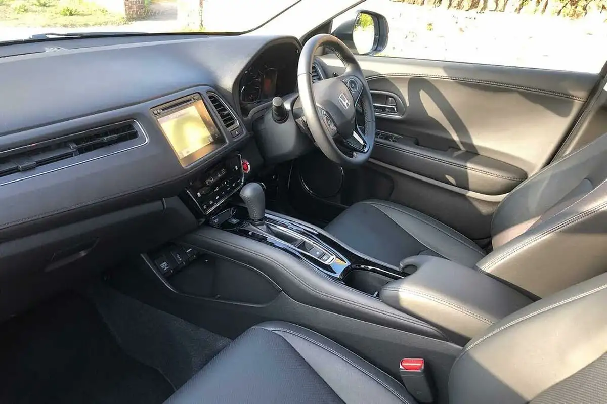 2020-honda-hr-v-15-i-vtec-ex-cvt-big-1