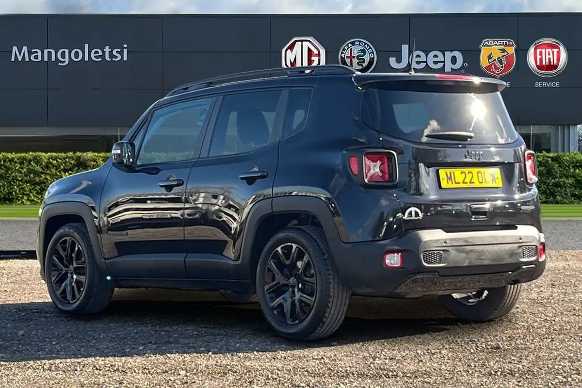 2022-jeep-renegade-10-gse-night-eagle-big-2