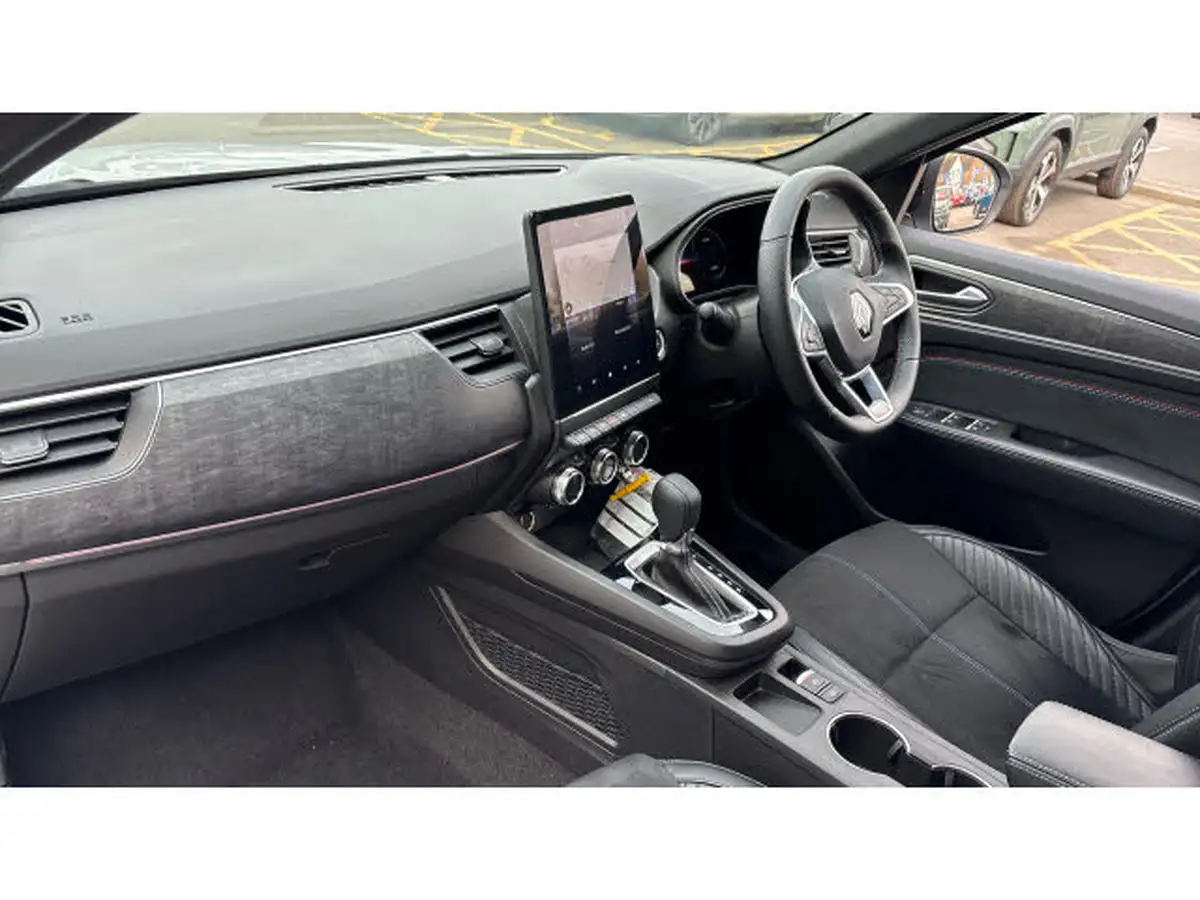 2024-renault-arkana-16-esprit-alpine-big-8