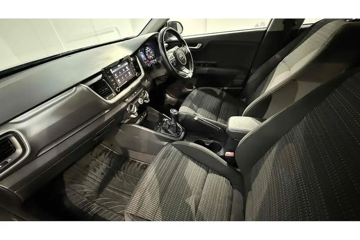 2019-kia-stonic-10-t-gdi-2-big-31