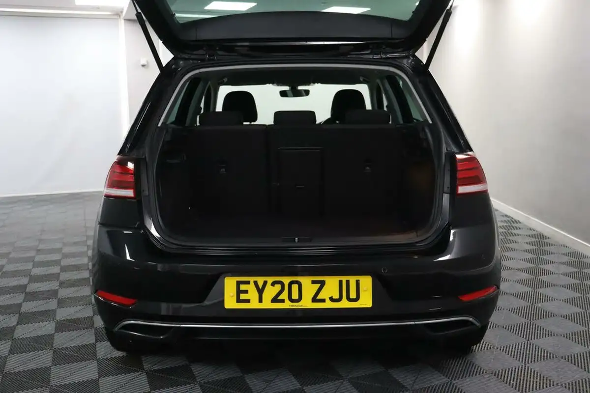 2020-volkswagen-golf-16tdi-match-edition-hatchback-big-10