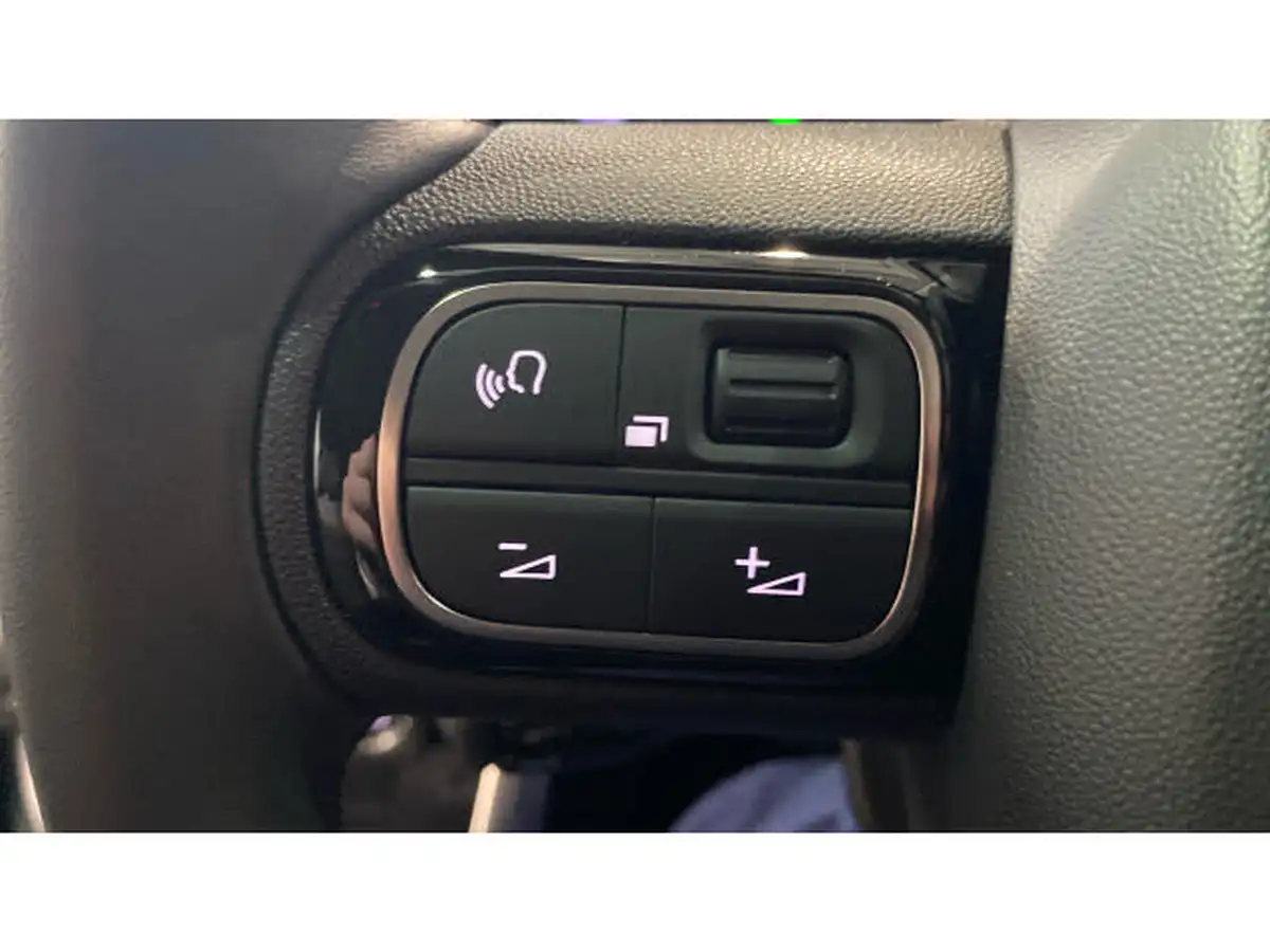 2023-citroen-c3-aircross-12-puretech-max-130ps-eat6-big-25