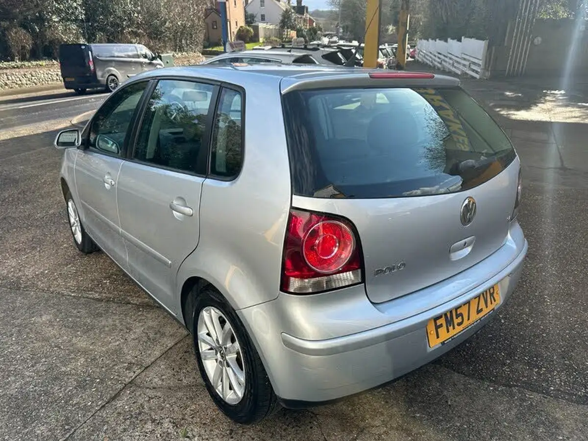 2008-volkswagen-polo-14-s-5d-auto-big-3