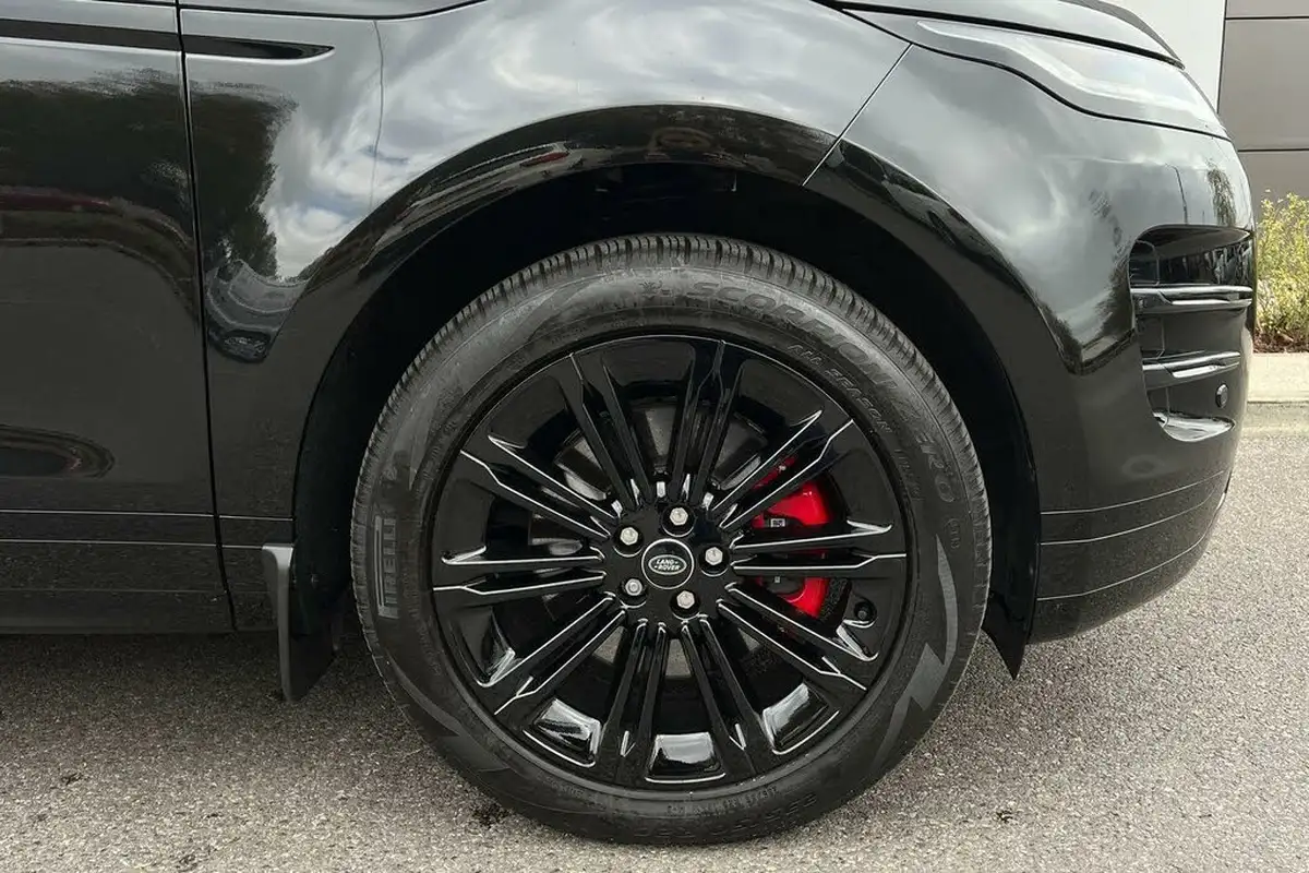 2024-land-rover-range-rover-evoque-15-p270e-dynamic-hse-big-15