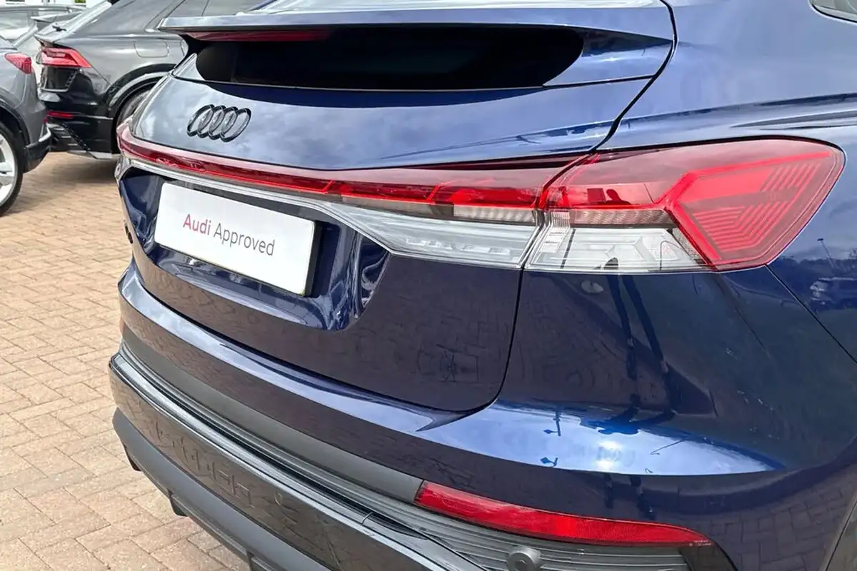 2024-audi-q4-e-tron-45e-black-edition-station-wagon-auto-big-41