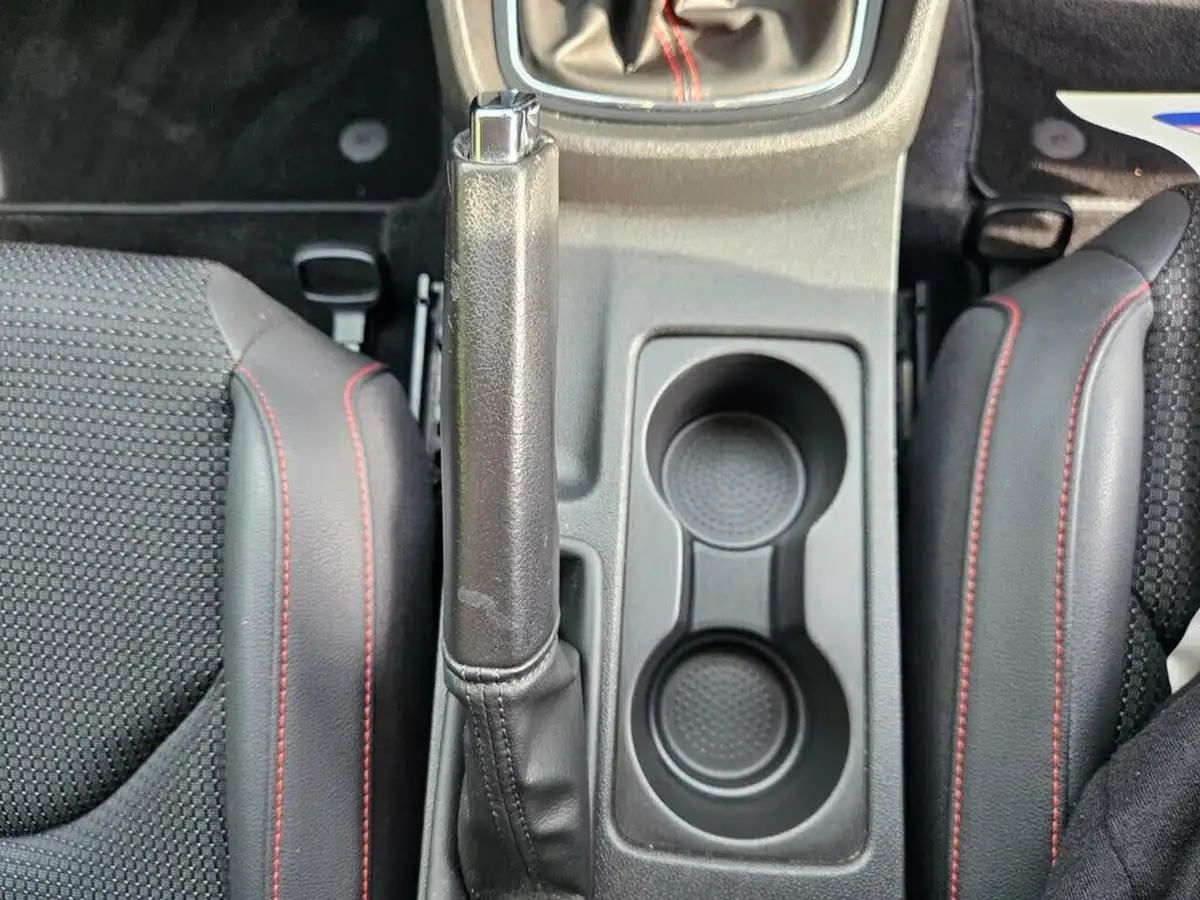 2015-seat-leon-18-fr-tech-pack-sportcoupe-3d-big-18