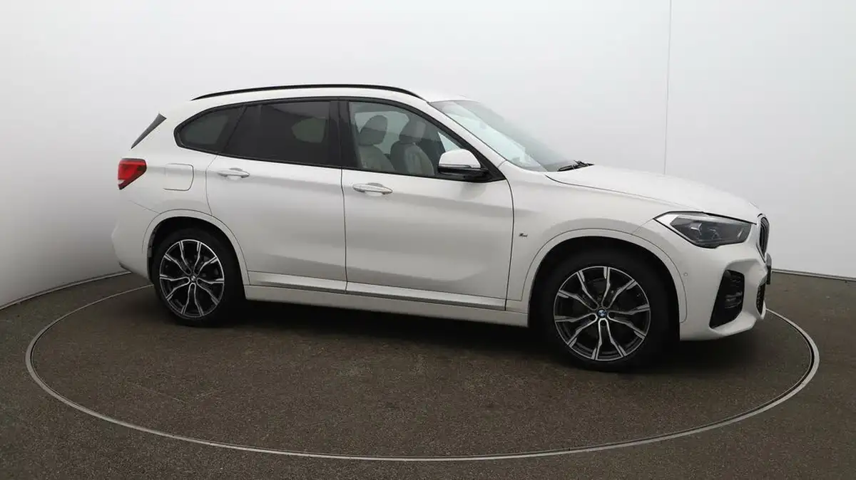 2021-bmw-x1-15-xdrive-25e-phev-m-sport-big-39