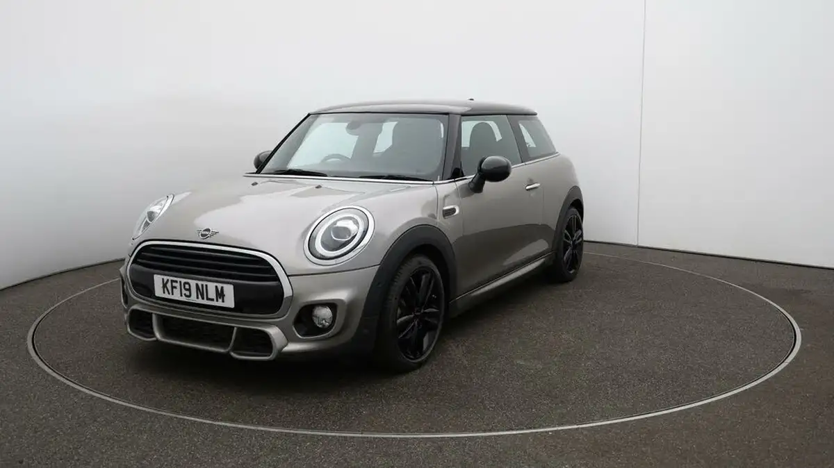 2019-mini-cooper-15-cooper-sport-hatchback-3d-big-61