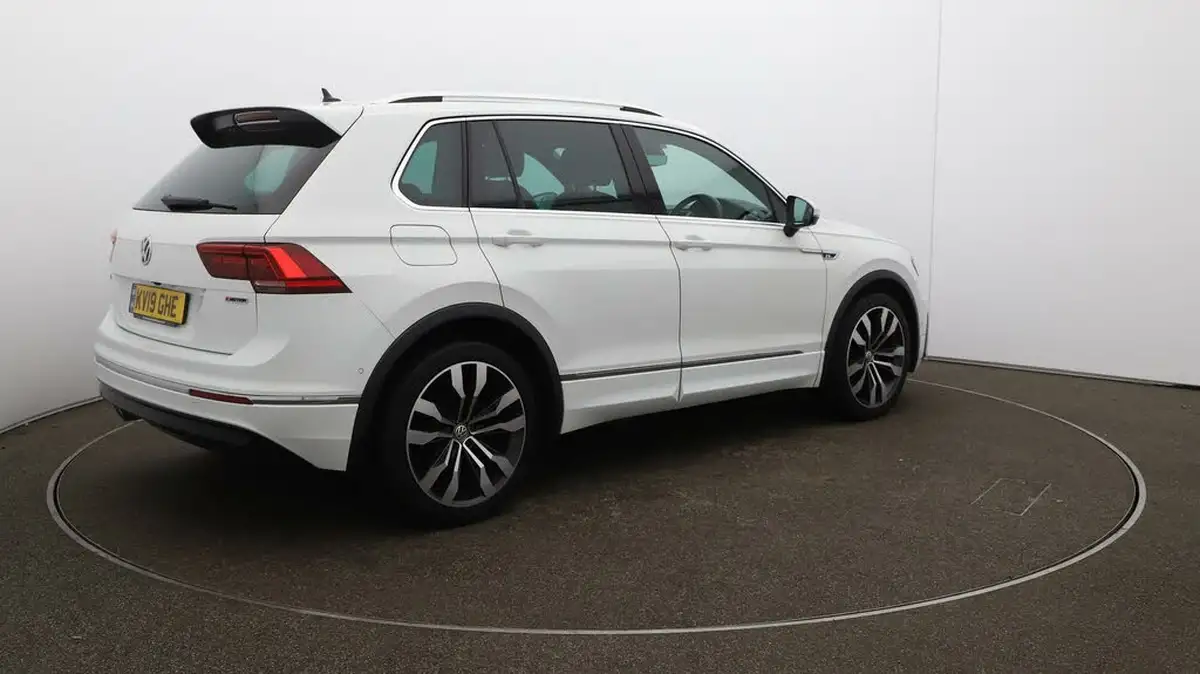 2019-volkswagen-tiguan-20tdi-r-line-tech-150ps-4motion-big-47