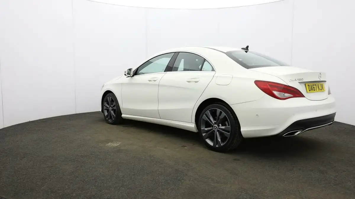 2017-mercedes-benz-cla-16-cla-180-sport-coupe-4d-big-46