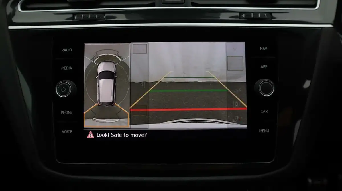 2019-volkswagen-tiguan-20tdi-r-line-tech-150ps-4motion-big-26