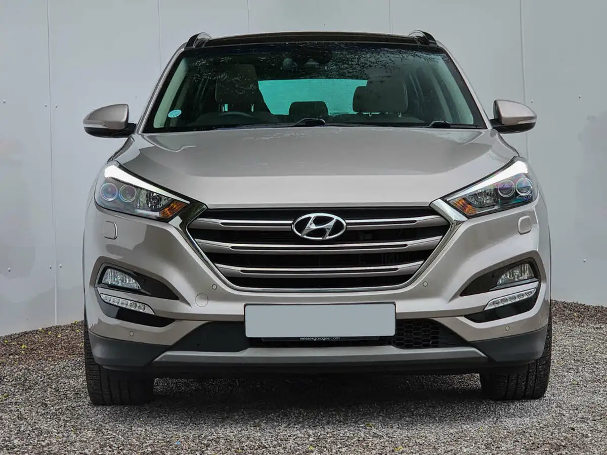 2016-hyundai-tucson-20crdi-premium-se-136ps-auto-big-17