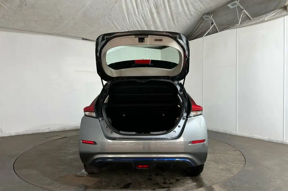 2022-nissan-leaf-e-acenta-big-31