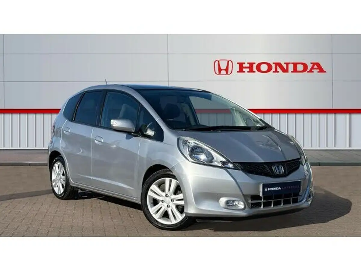 2014-honda-jazz-14-ex-big-0
