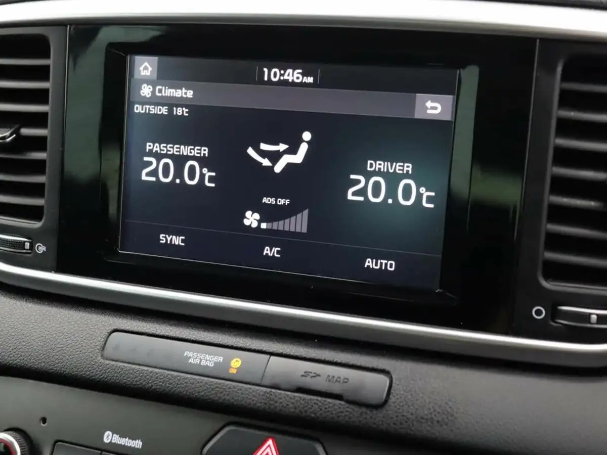 2020-kia-sportage-16-gdi-2-big-17