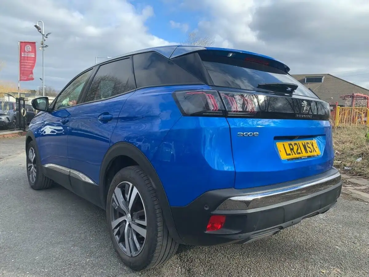 2021-peugeot-3008-suv-15-bluehdi-allure-eat8-big-21