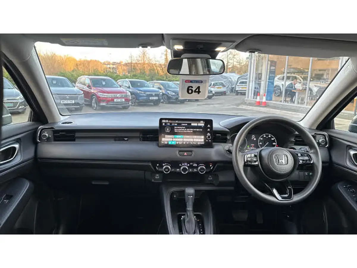 2023-honda-hr-v-15-i-mmd-elegance-big-3
