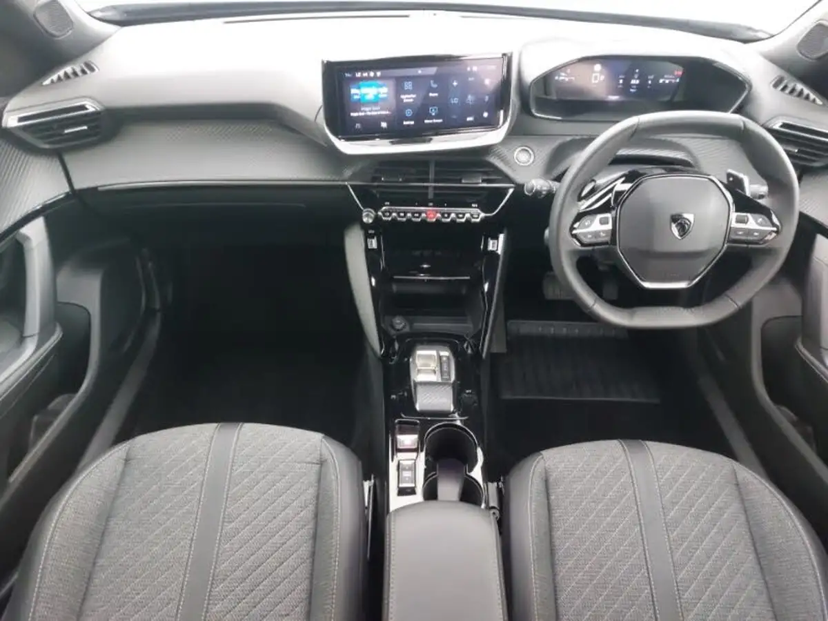 2024-peugeot-2008-suv-12-puretech-allure-130ps-eat8-big-2